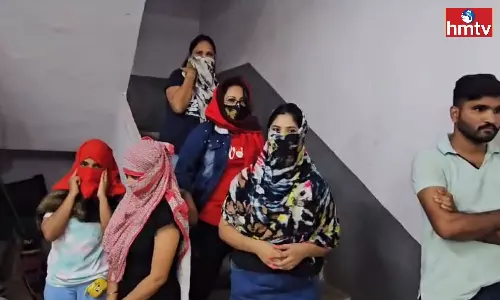 Police Raid Spa Centres In Hyderabad Gudimalkapur