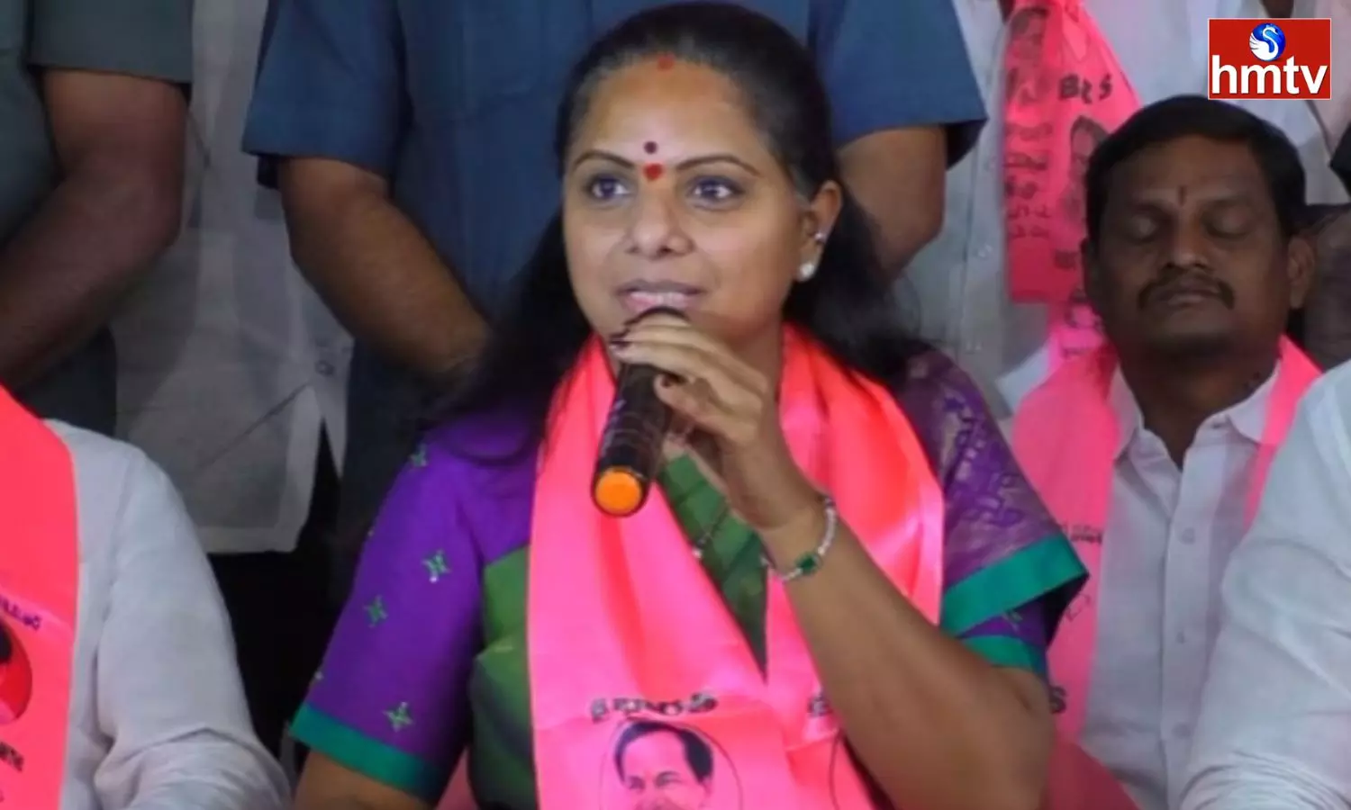 MLC Kalvakuntla Kavitha tour in Mahabubnagar district