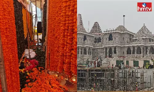Decoration Of Ayodhya Ram Temple With Flowers