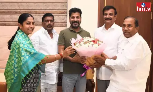 Vakiti Sunitha Laxma Reddy Explained Why She Met CM Revanth Reddy