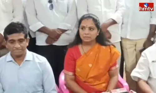 MLC Kavitha Comments On Congress