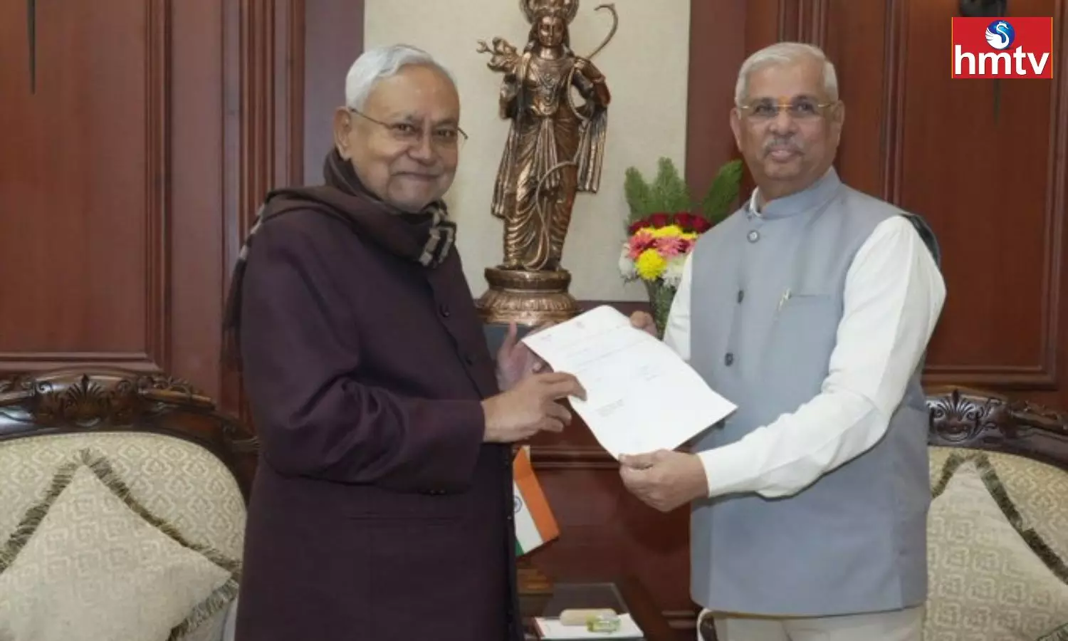 Nitish Submitted His Resignation To The Governor