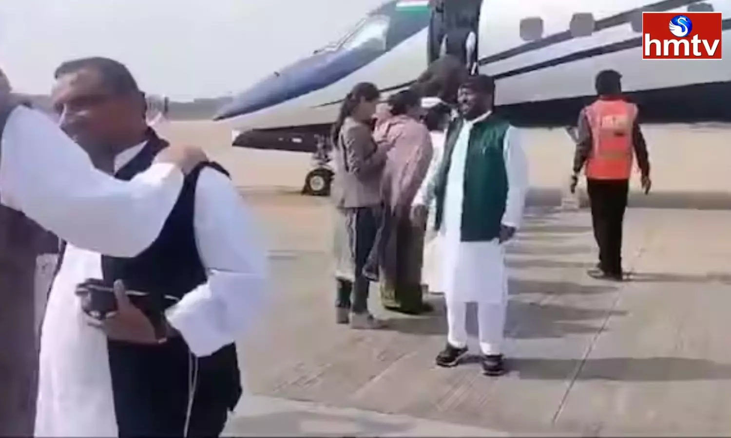 Jharkhand MLAs Arrive At Begumpet Airport In Hyderabad