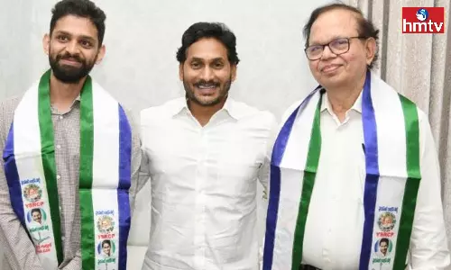 Simhadri Chandrasekhar Rao joined YCP as Avanigadda in-charge Simhadri Chandrasekhar Rao joined YCP as Avanigadda in-charge