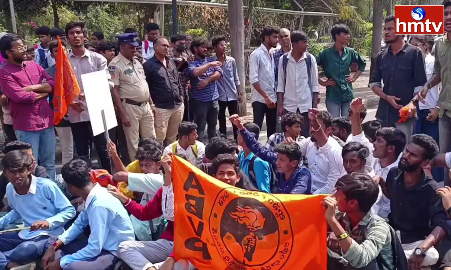 ABVP Dharna for Payment of Scholarship Dues