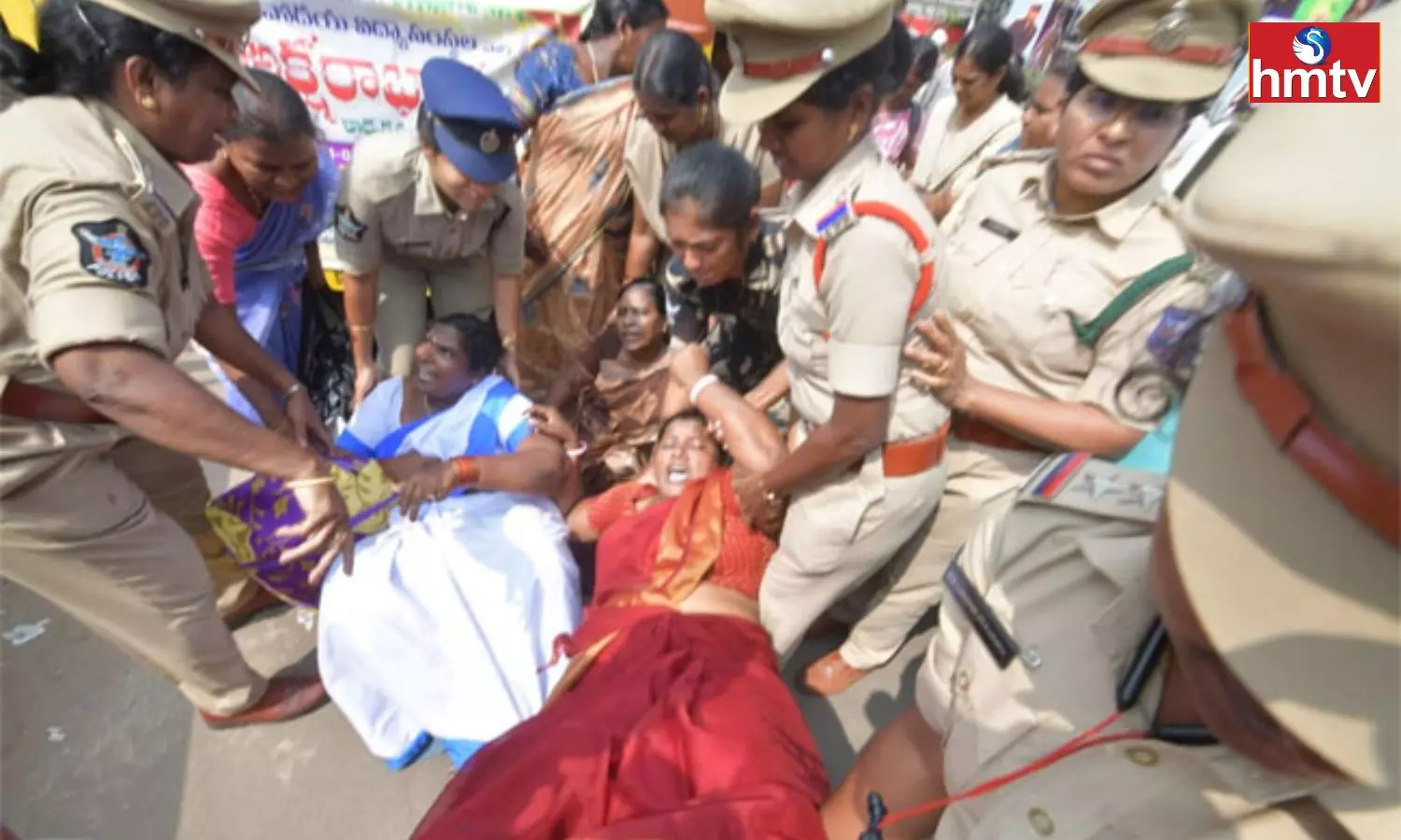 Asha workers Protest in Andhra Pradesh