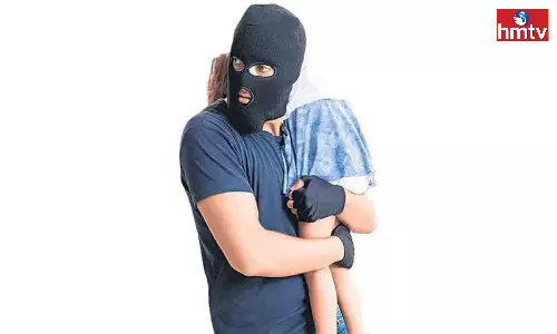 A Series Of Kidnappings Of Children Is Creating A Stir In Nizamabad District A Series Of Kidnappings Of Children Is Creating A Stir In Nizamabad District