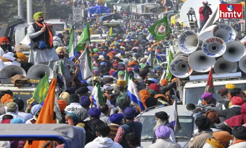 High Tension at Delhi Border