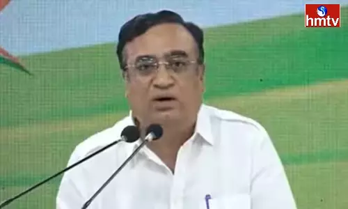 Congress Reacts To The Freeze Of Their Bank Account