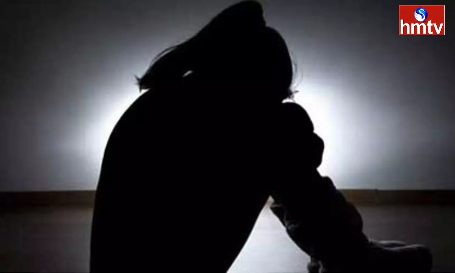 Unable to bear the Torture of the Volunteer, the Girl Attempted Suicide in Palnadu
