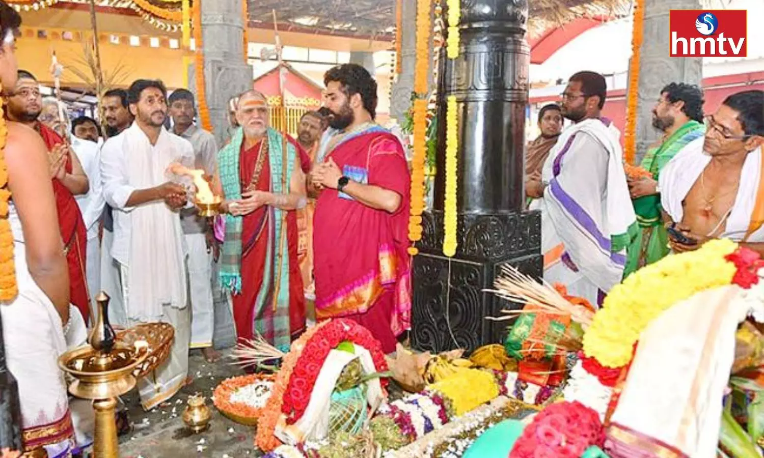 CM YS Jagan visits Visakha Sarada Peetham