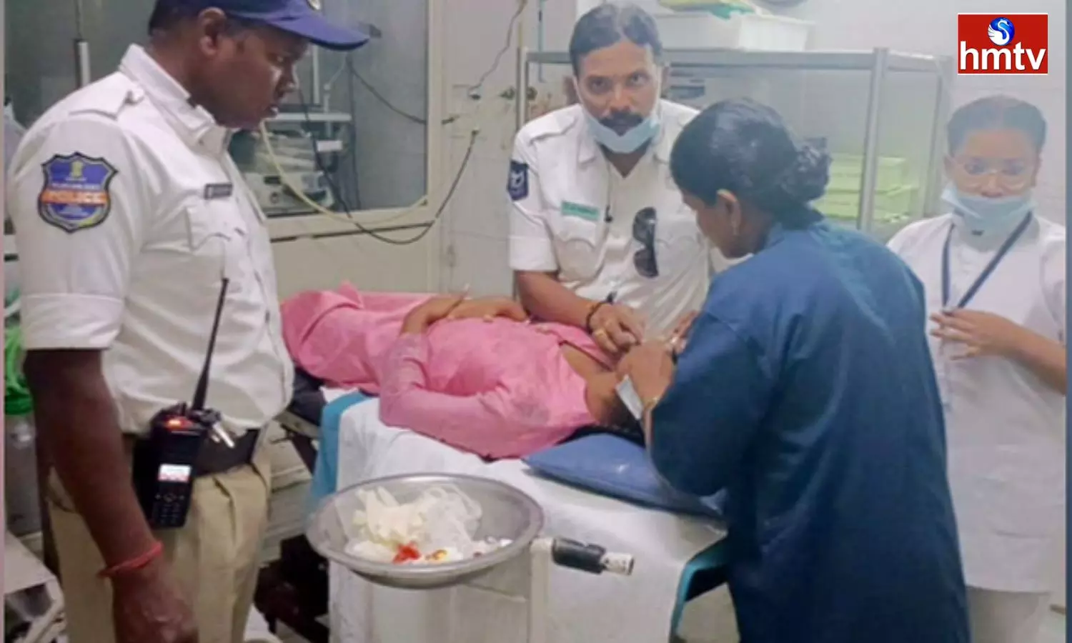 Traffic Inspector helped Inter Student in Hyderabad Traffic Inspector helped Inter Student in Hyderabad