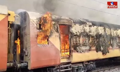 A Huge Fire Broke out at Kazipet Railway Station