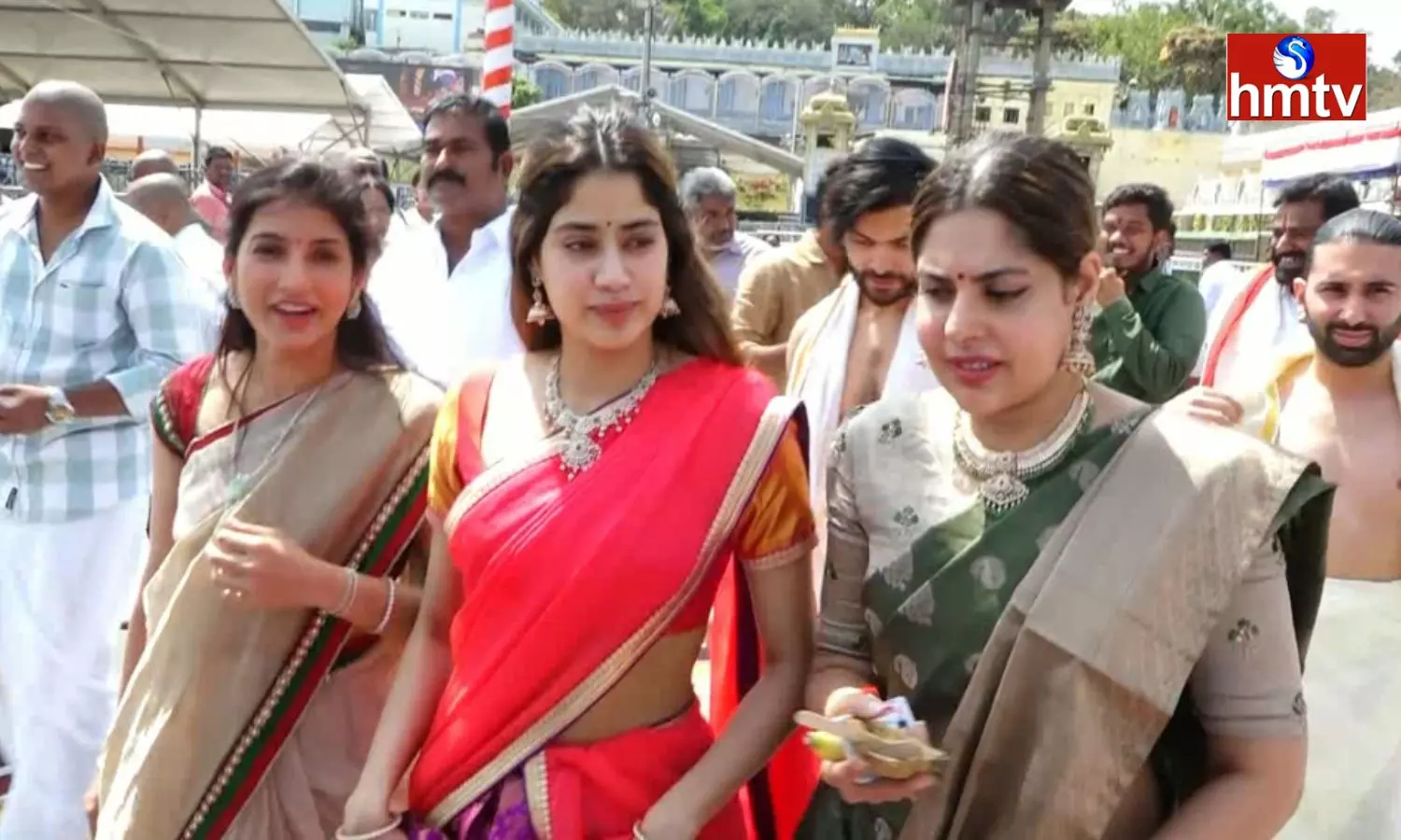 Bollywood Actress Janhvi Kapoor Visits Tirumala Temple