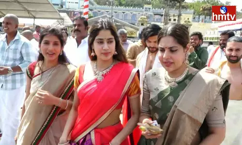 Bollywood Actress Janhvi Kapoor Visits Tirumala Temple Bollywood Actress Janhvi Kapoor Visits Tirumala Temple