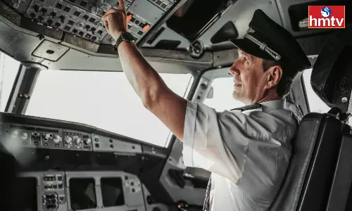 Become A Pilot Earn Lakhs Salary Know About Career In Aviation Sector Become A Pilot Earn Lakhs Salary Know About Career In Aviation Sector