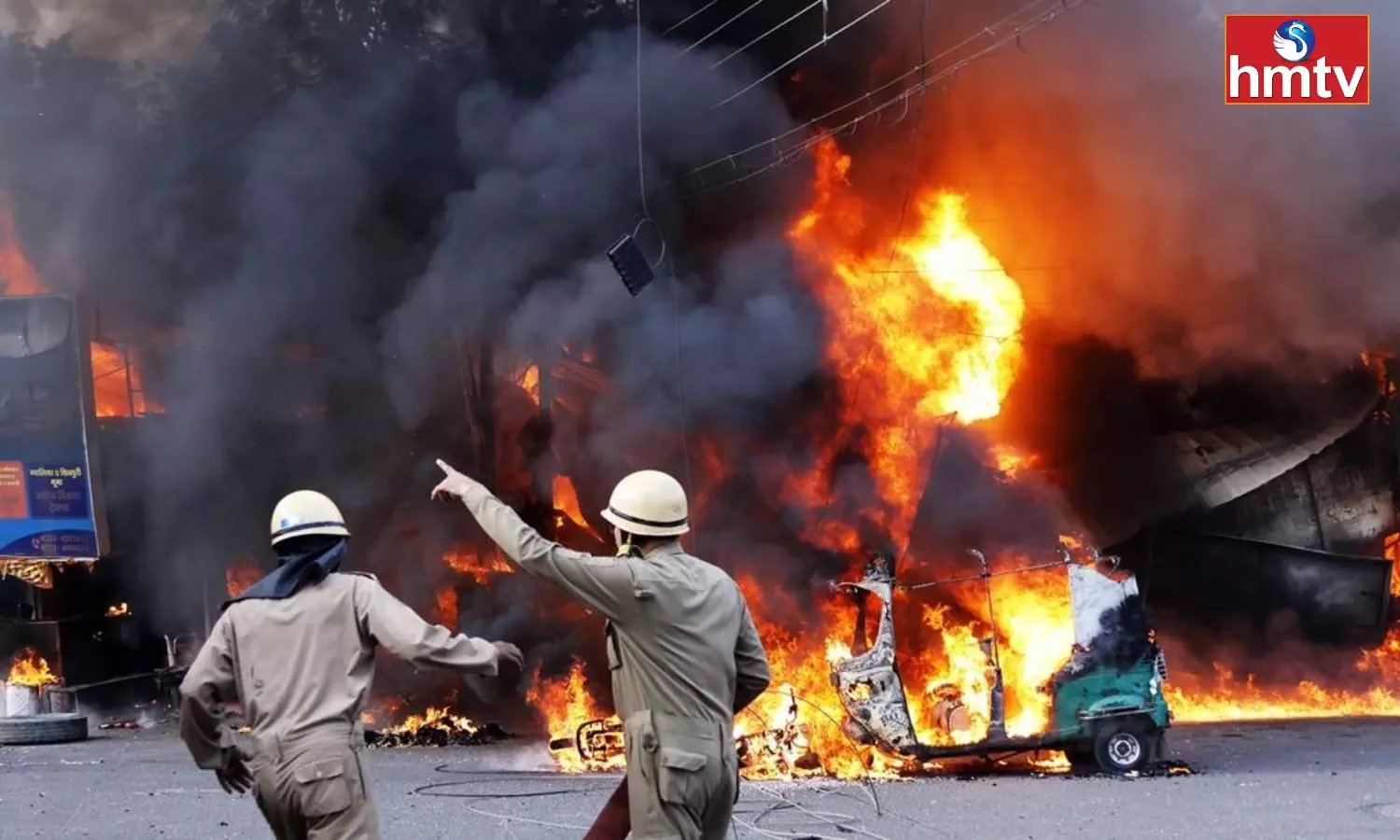 Shops, vehicles destroyed in massive fire in Choti Gwaltoli