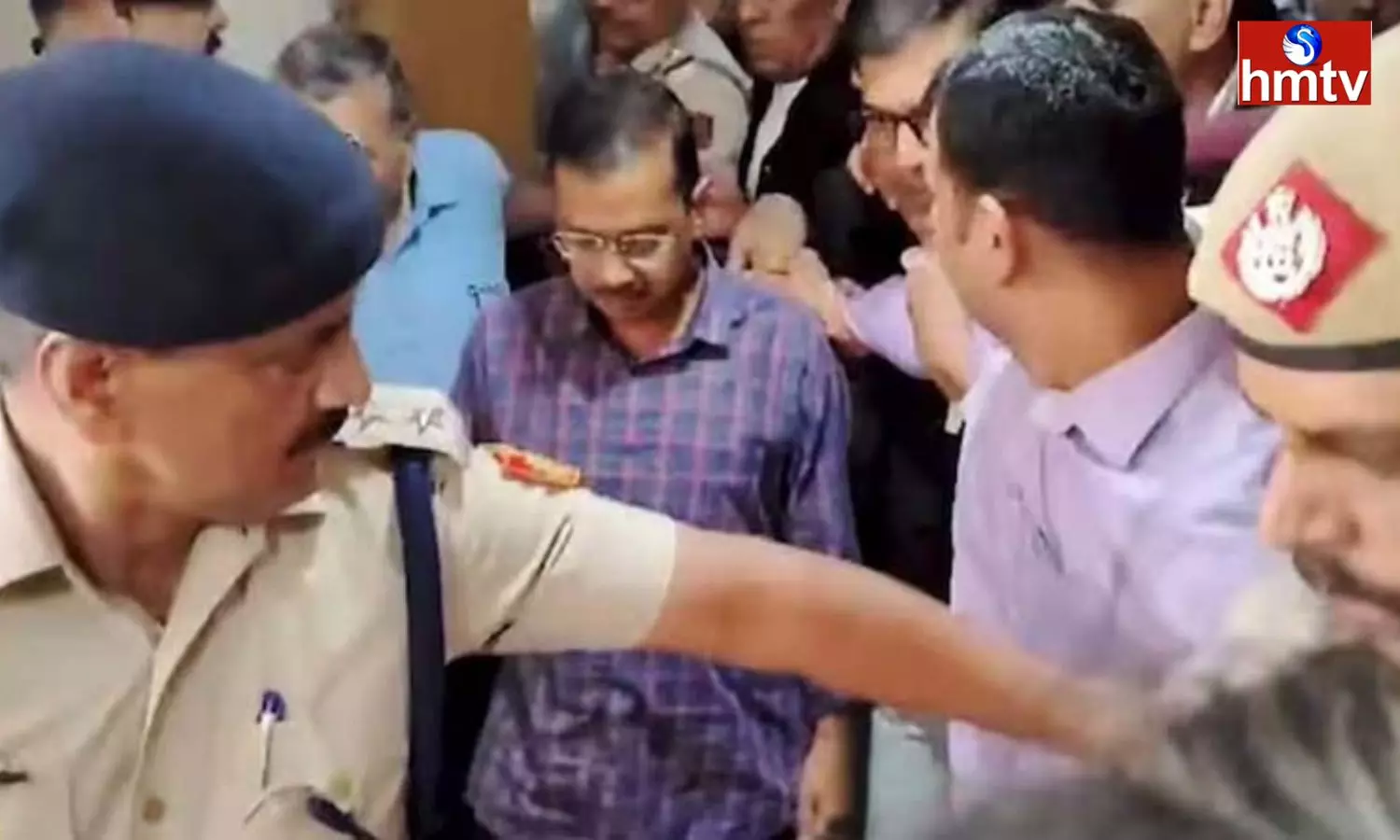 ED Officers Arrest Delhi CM Kejriwal