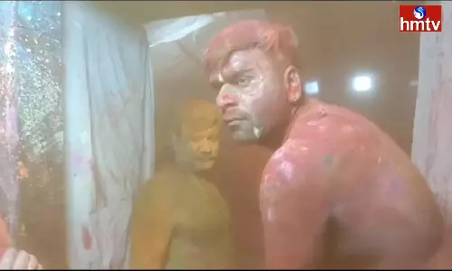 Fire breaks out in Ujjains Mahakal temple during Bhasma Aarti Fire breaks out in Ujjains Mahakal temple during Bhasma Aarti