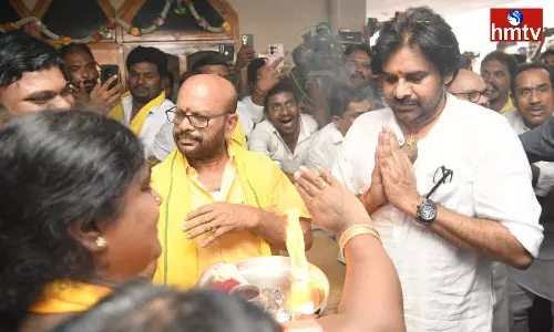 Grand Welcome To Pawan Kalyan At Pithapuram Grand Welcome To Pawan Kalyan At Pithapuram
