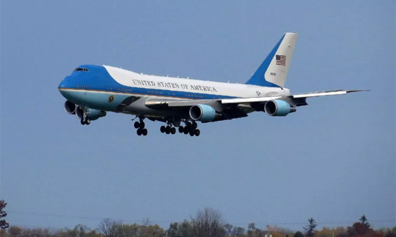Series Of Thefts In US President Air Force One