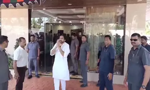 Janasena Chief Pawan Kalyan Reached Pithapuram Janasena Chief Pawan Kalyan Reached Pithapuram