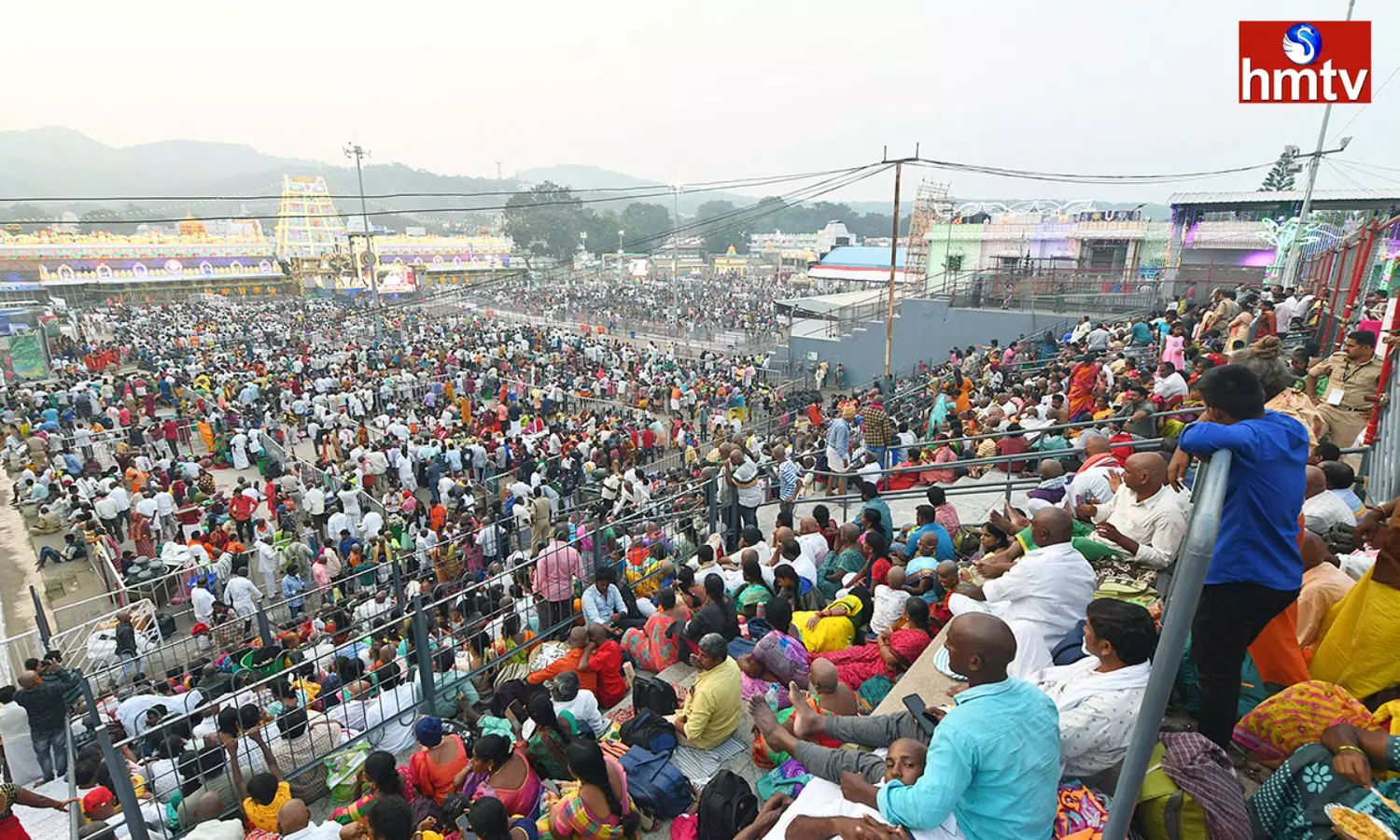Huge Devotees Rush At Tirumala Tirupati Temple