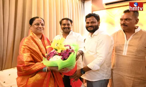 Minister Konda Surekha, Neelam Madhu Meet With Kata Srinivas Goud