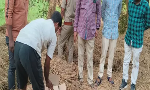 Massive illegal Liquor Bust in Munagapaka of Anakapalli district