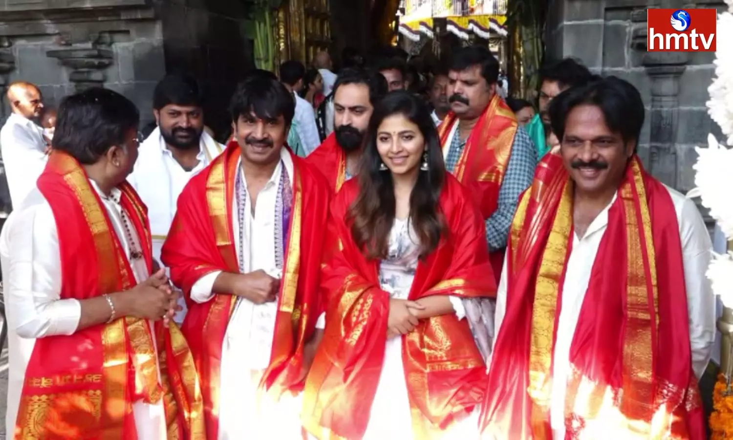 Geethanjali Malli Vachindi Movie Team Visits Tirumala