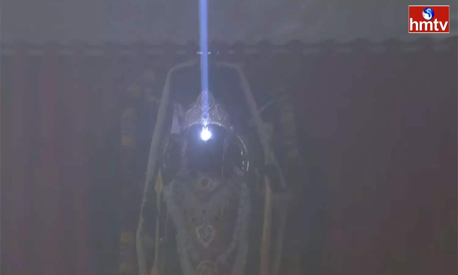 Surya Tilak illuminates Ram Lalla forehead in Ayodhya temple on Ram Navami