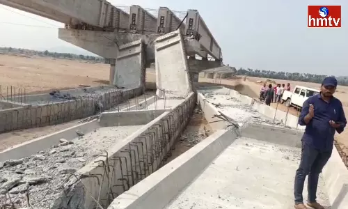 Collapsed bridge over Maneru River in Peddapalli