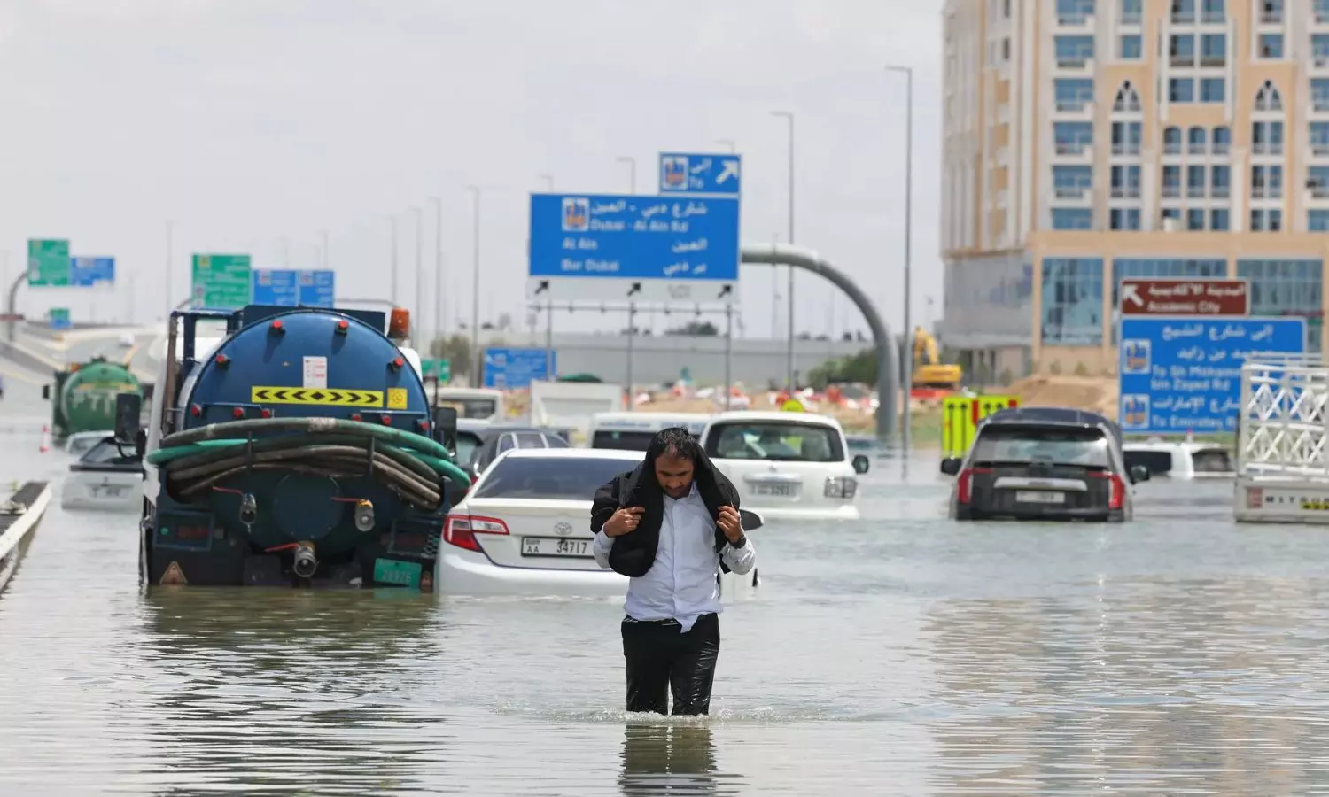 Heavy Rains Again In Dubai