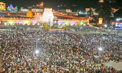 Continual Rush Of Devotees In Tirumala