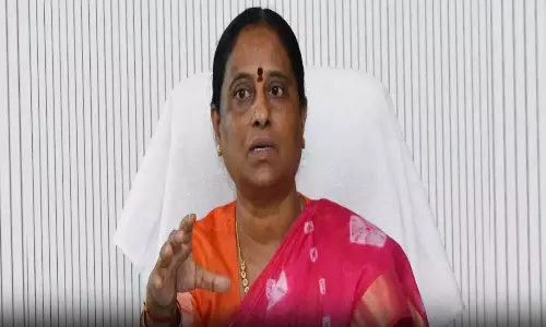 Konda Surekha Comments On Modi