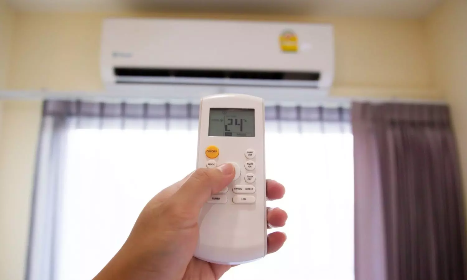 Use This Air Conditioner Tips and Tricks are Very Useful for Better Cooling in Less Electricity Bill