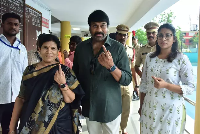 Chiranjeevi Casts His Vote In Hyderabad Chiranjeevi Casts His Vote In Hyderabad