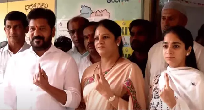 Revanth Reddy Cast His Vote In Kodangal