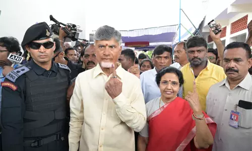 Chandrababu family members cast their vote in Undavalli