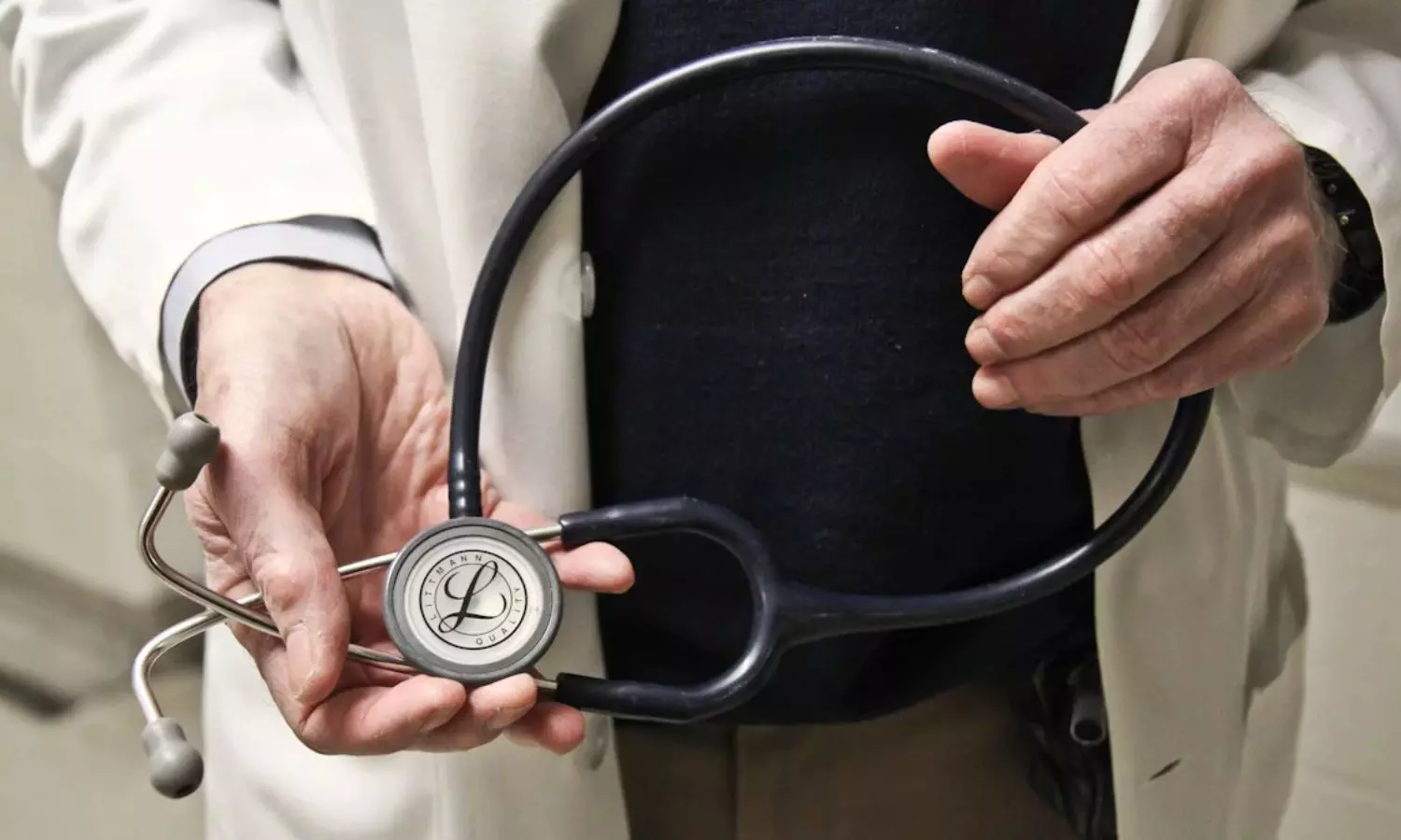 Is the stethoscope going to disappear, why do experts say this medical device is obsolete?