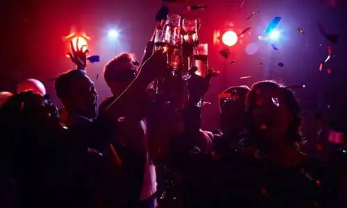 HC notice in fresh plea Against bars in colonies