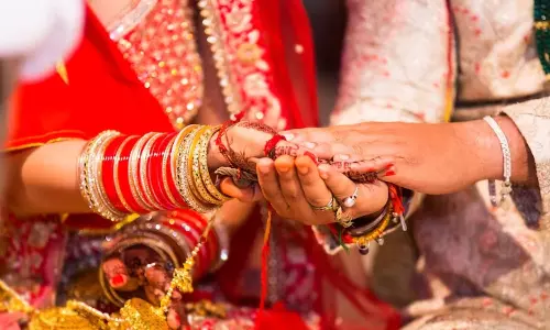 పెళ్ళి పేరుతో చీటింగ్.. 32 మందిని పెళ్ళి చేసుకుని వారి సొమ్ముతో పరారైన అనిత అరెస్ట్