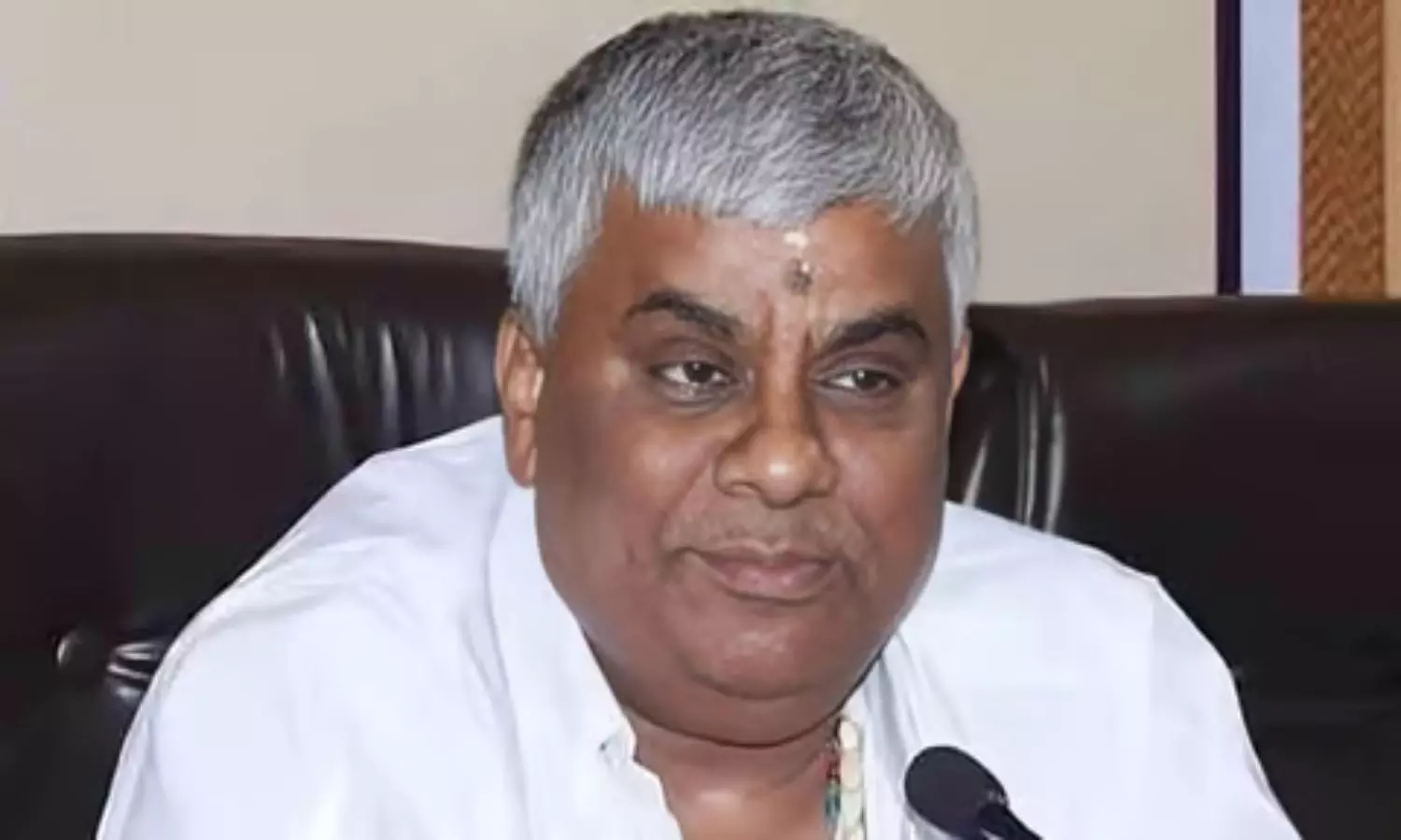 Bail To HD Revanna By A Special Court In Bangalore Bail To HD Revanna By A Special Court In Bangalore