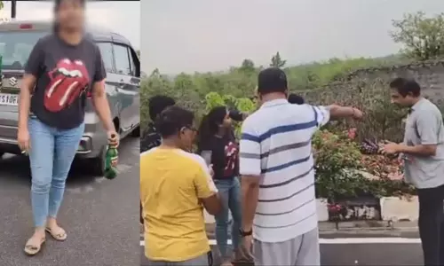 Drunken Young Women & Men Hulchul at Hyderabad