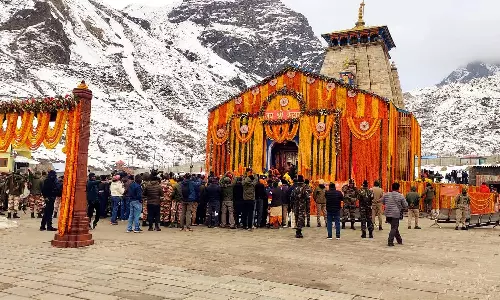 Devotees Flock To Kedarnath Temple