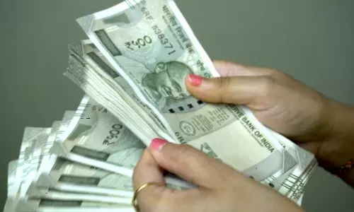 Best Business Ideas With Low Investment Selling School Bags at Door Step