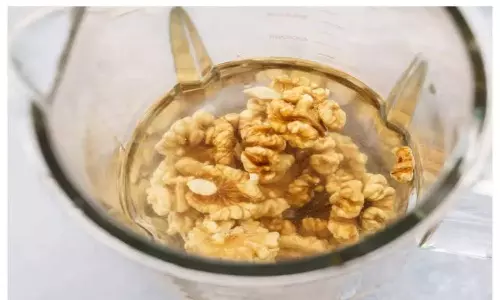 These are the health benefits with soaked walnuts in telugu