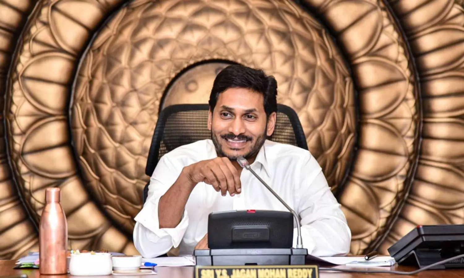 YS Jagan Rs. Have you seen the pictures of Rushikonda Palace built with 500 crores?