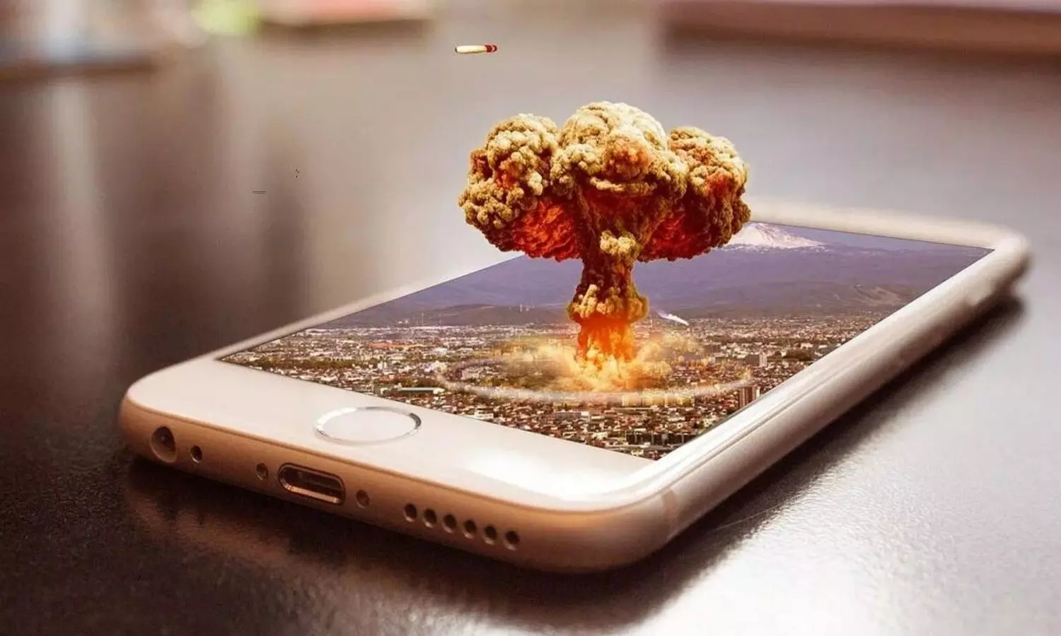 These are the basic symptoms that your smartphone may going to blast
