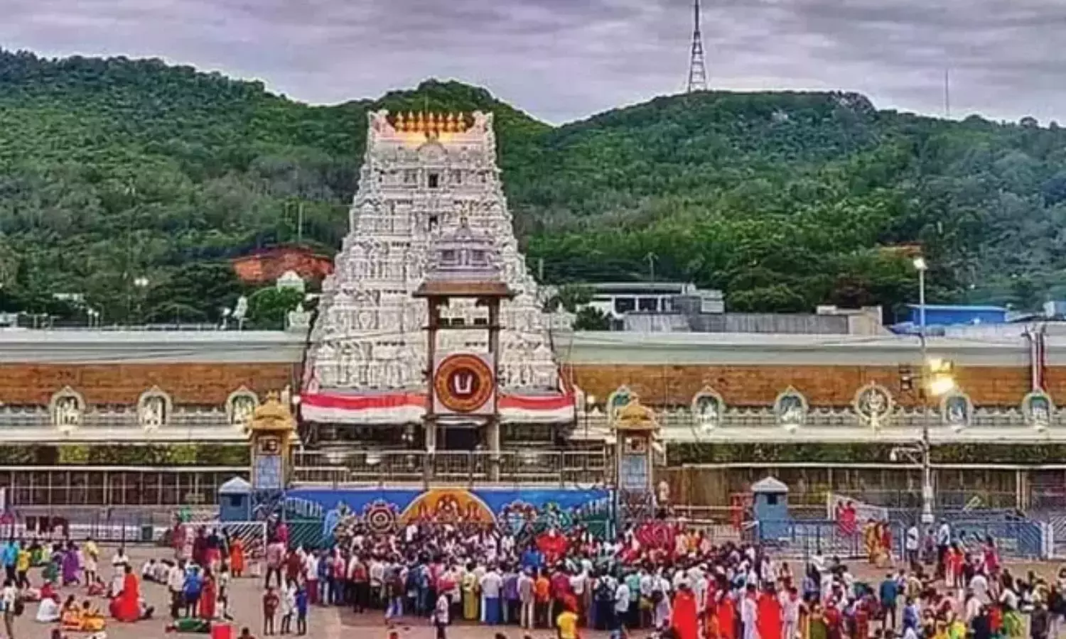 Tirumala: తిరుమల సమాచారం, స్వామివారి సర్వదర్శనానికి ఎంత సమయం పడుతుందటే?